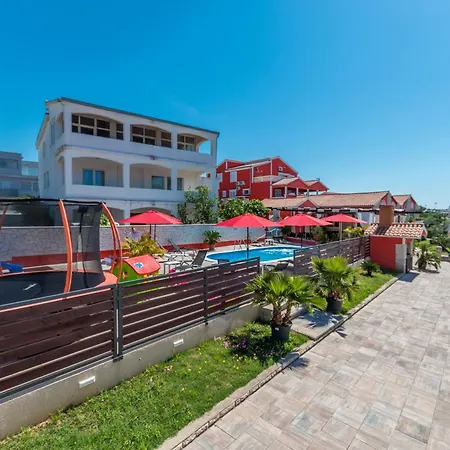 Villa New! Luxurious Ancora Sukošan