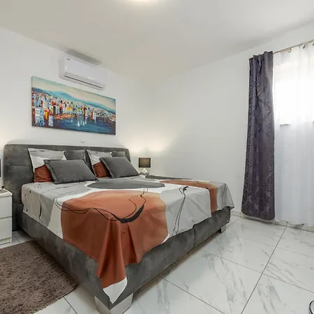 New! Luxurious Ancora *