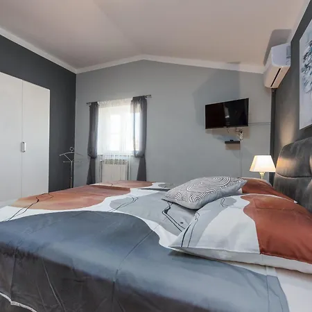 New! Luxurious Ancora *