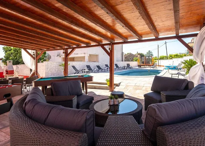 New! Luxurious Ancora