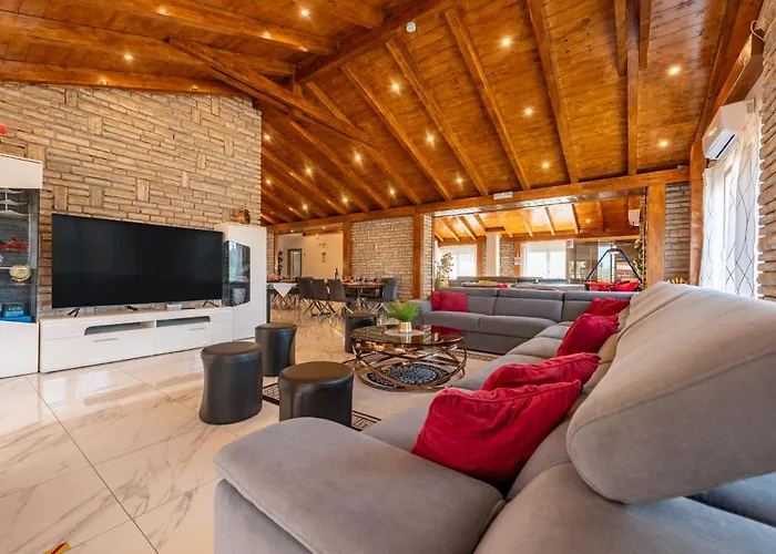 New! Luxurious Ancora *