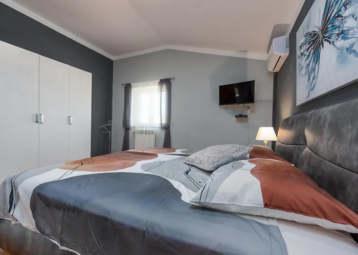 New! Luxurious Ancora *