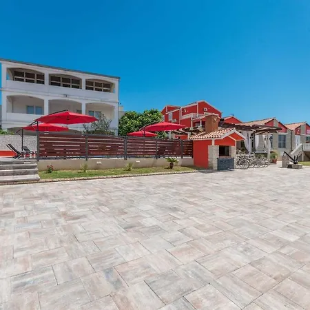 New! Luxurious Ancora