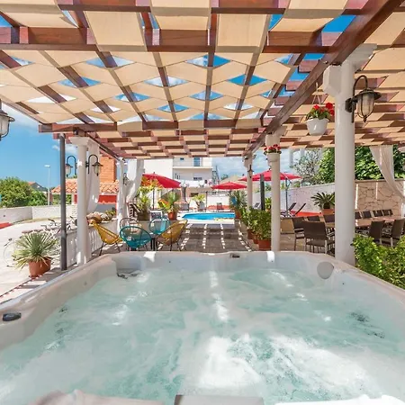 New! Luxurious Ancora Villa Sukošan