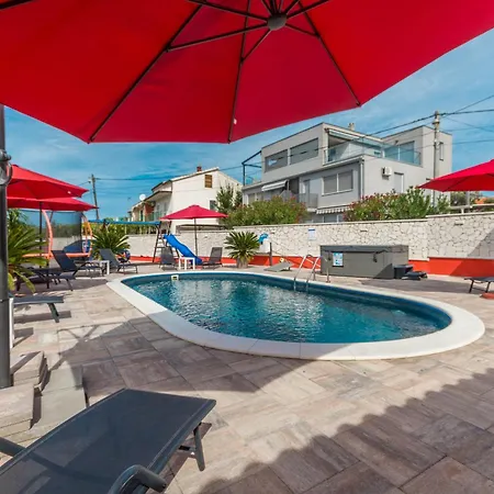 Vila New! Luxurious Ancora