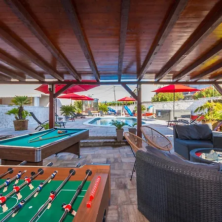 Willa New! Luxurious Ancora Sukošan