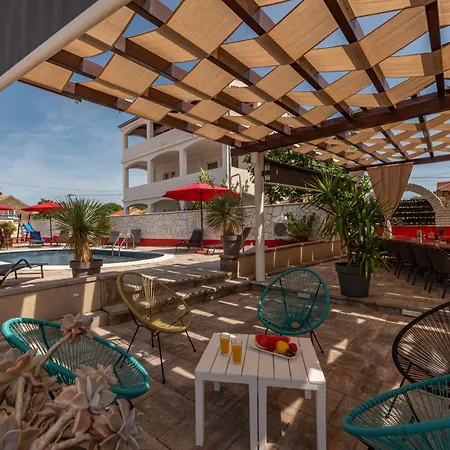 Willa New! Luxurious Ancora Sukošan