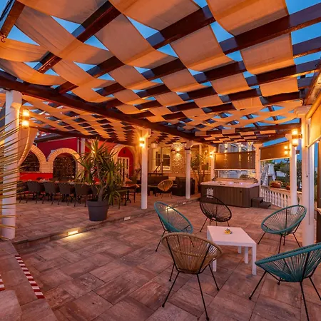 New! Luxurious Ancora Sukošan