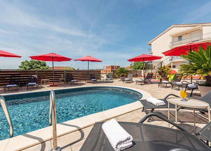 New! Luxurious Ancora *