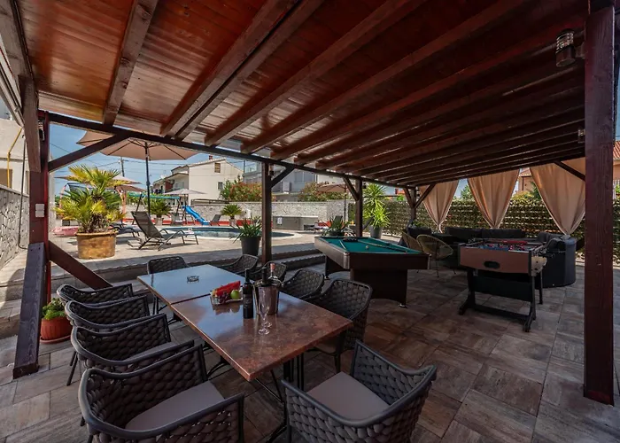 New! Luxurious Ancora