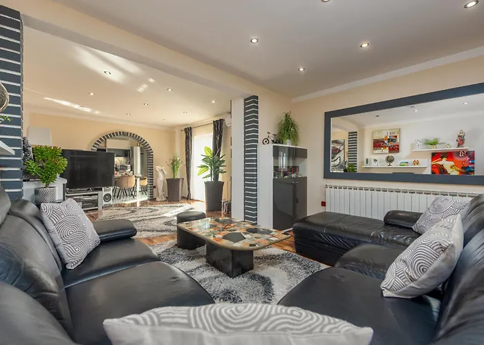 New! Luxurious Ancora Sukošan